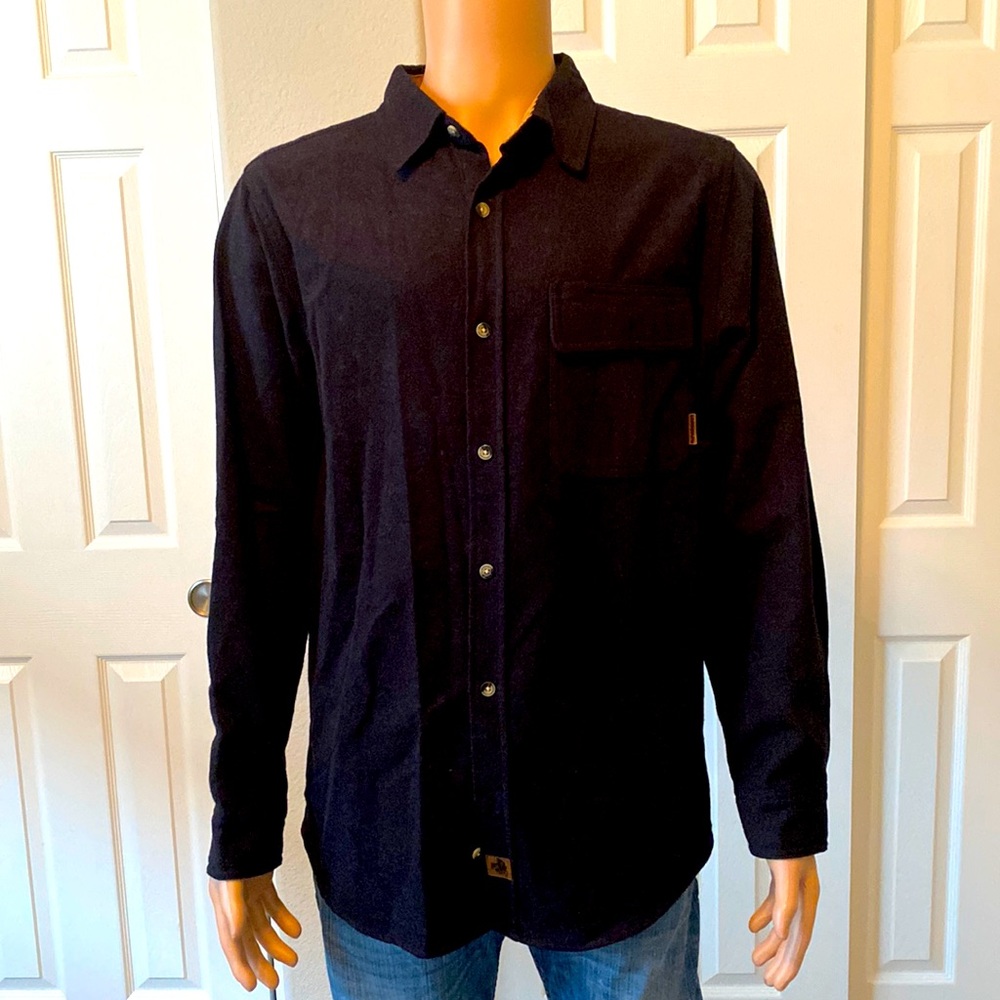 Long sleeve dress shirt